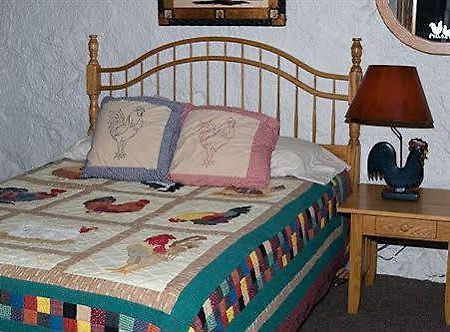 Stone Mill Hotel & Suites Lanesboro エクステリア 写真