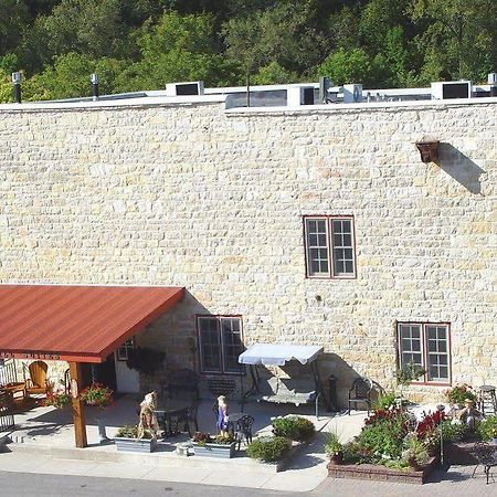 Stone Mill Hotel & Suites Lanesboro エクステリア 写真