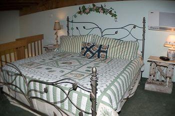 Stone Mill Hotel & Suites Lanesboro エクステリア 写真