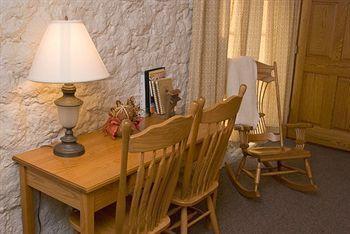 Stone Mill Hotel & Suites Lanesboro エクステリア 写真