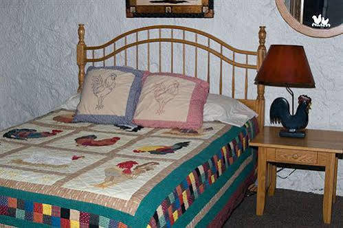 Stone Mill Hotel & Suites Lanesboro エクステリア 写真
